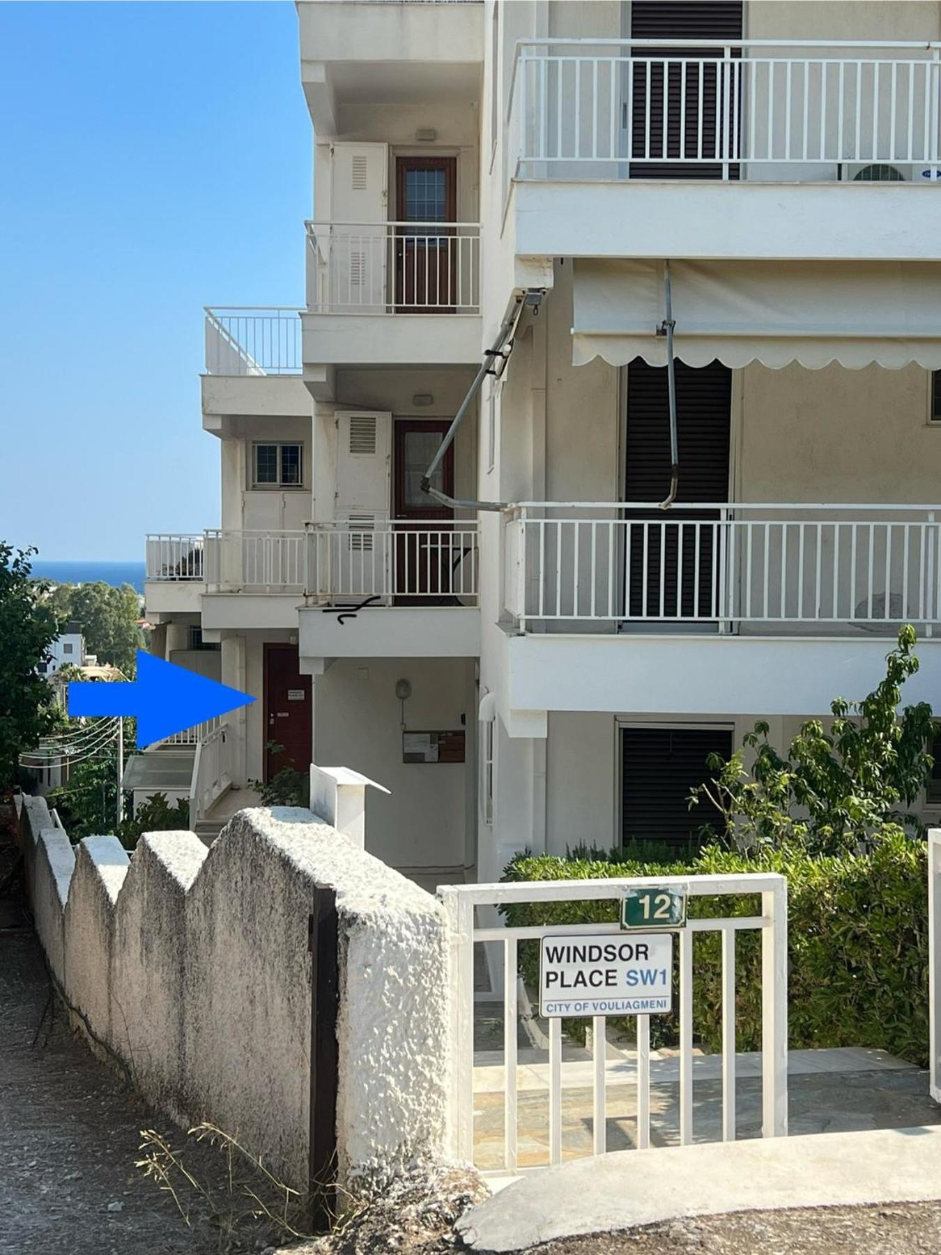 Windsor Place Apartment - Vouliagmeni Atenas Exterior foto